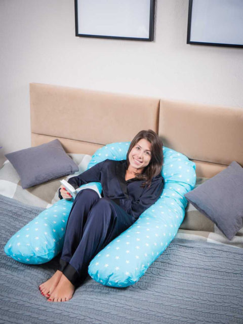 Наволочка на подушку для беременных на всё тело U 350 см. Звезды на голубом Наволочка на подушку для беременных на всё тело U 350 см. Звезды на голубом