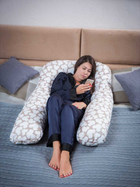 Подушка для беременных на всё тело, форма U 350 см. + наволочка Mikki Coffie Подушка для беременных на всё тело, форма U 350 см. + наволочка Mikki Coffie