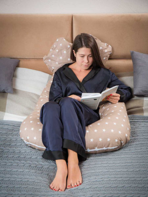 Подушка для беременных на всё тело, форма U 350 см. + наволочка Stars кофе Подушка для беременных на всё тело, форма U 350 см. + наволочка Stars кофе