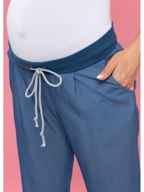 bryuki-dlya-beremennykh-kristi-dzhins4