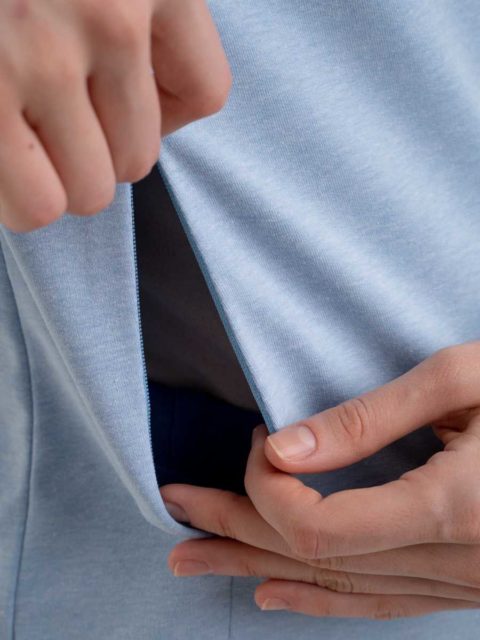 dzhemper-dlya-beremennykh-mm323-501109-goluboy2