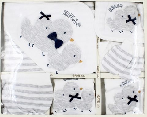 komplekt-dlya-novorozhdennogo-10-pr-molochno-seriy-tri-utochki1